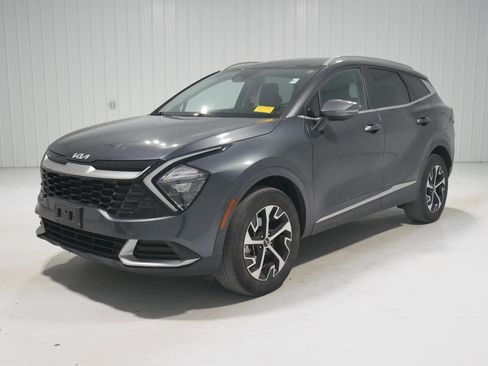 Used 2023 Kia Sportage EX image 1