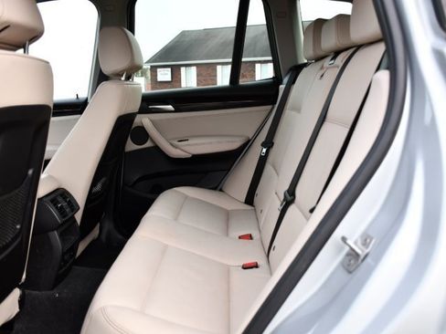 Used 2016 BMW X3 xDrive28i image 12