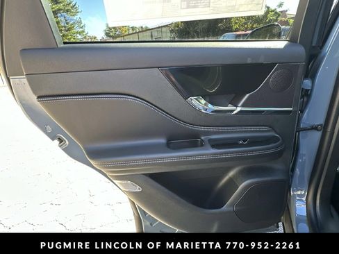 New 2026 Lincoln Corsair Premiere FWD image 22