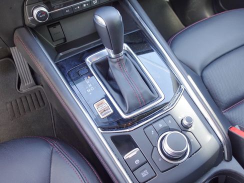 Used 2025 MAZDA CX-5 Carbon Edition image 18