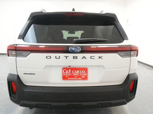 Used 2026 Subaru Outback Touring image 8