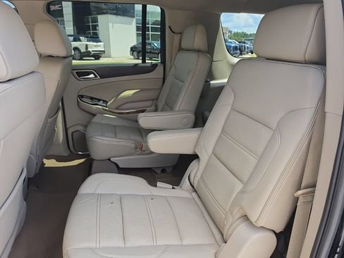 Used 2017 GMC Yukon XL Denali w/ Open Road Package AWD/4WD image 17