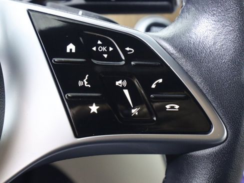 Used 2022 Mercedes-Benz C 300 Sedan image 13