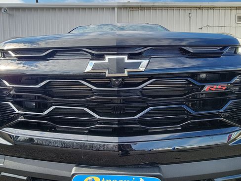 New 2026 Chevrolet Equinox RS w/ Safety and Technology Package FWD image 13