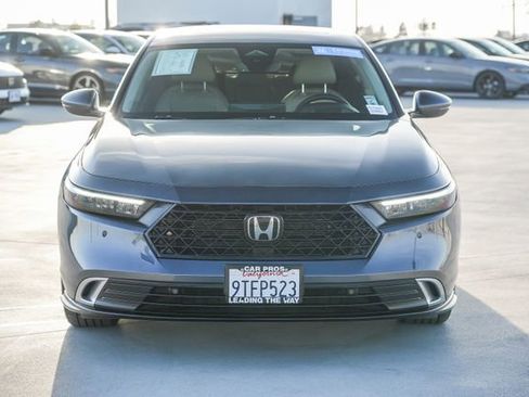 Used 2025 Honda Accord Touring image 6