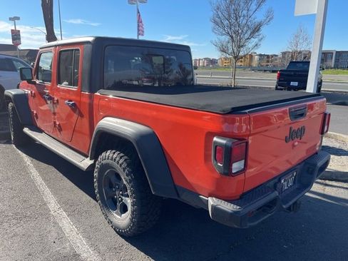 Used 2020 Jeep Gladiator Sport w/ Quick Order Package 23S image 5