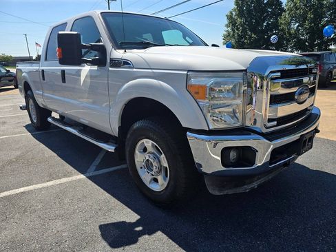 Used 2015 Ford F250 XLT w/ XLT Value Package AWD/4WD image 9