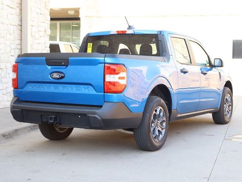 Used 2025 Ford Maverick XLT w/ Equipment Group 302A AWD/4WD image 3