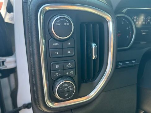 Used 2021 Chevrolet Silverado 2500 High Country w/ Z71 Off-Road Package AWD/4WD image 14