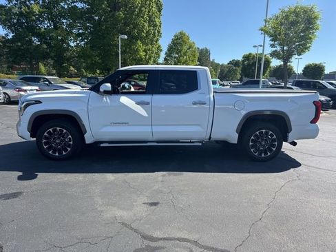 Used 2025 Toyota Tundra Limited w/ Power Package AWD/4WD image 8