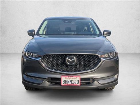 Used 2019 MAZDA CX-5 Touring image 2