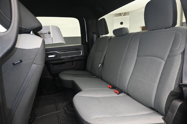 Used 2022 RAM 2500 Big Horn w/ Cold Weather Group AWD/4WD image 11