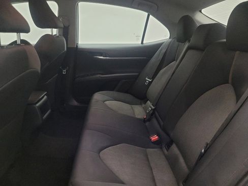 Used 2020 Toyota Camry LE w/ Carpet Mat Package FWD image 18