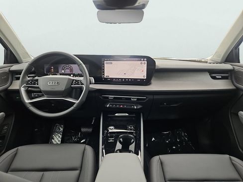 New 2026 Audi Q3 quattro 2.0T AWD/4WD image 5