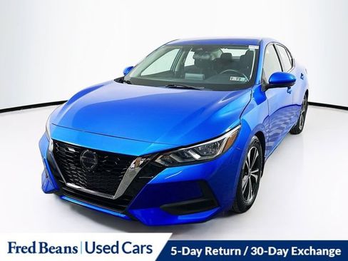 Used 2020 Nissan Sentra SV image 3