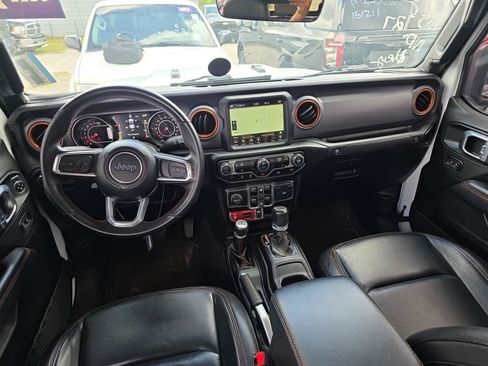 Used 2022 Jeep Gladiator Mojave w/ LED Lighting Group AWD/4WD image 7