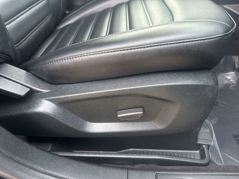 Certified 2022 Ford Edge SEL w/ Convenience Package image 37