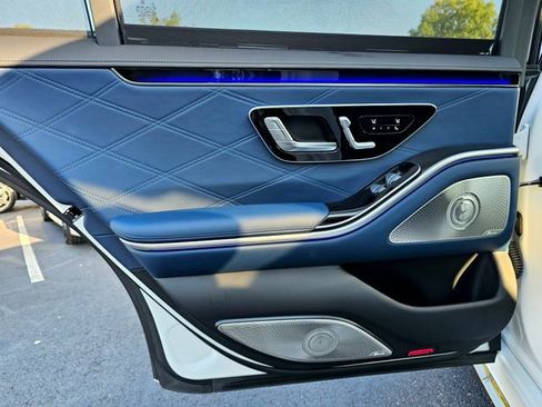 New 2026 Mercedes-Benz S 63 AMG S image 33