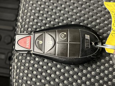 Used 2018 RAM 2500 Big Horn w/ Sport Appearance Group image 28