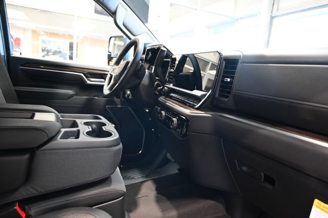 New 2026 Chevrolet Silverado 2500 LT w/ All Star Edition AWD/4WD image 14