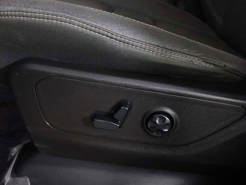 Used 2019 RAM 1500 Big Horn AWD/4WD image 26