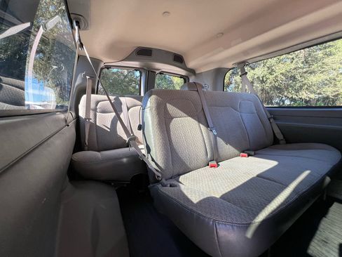 Used 2023 Chevrolet Express 3500 LS image 30