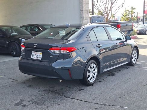 Used 2025 Toyota Corolla LE image 5