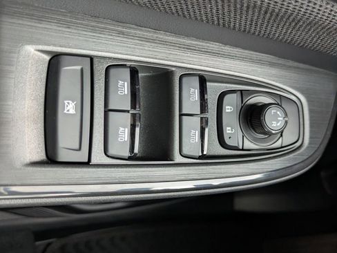 Certified 2026 Subaru Outback Premium image 25