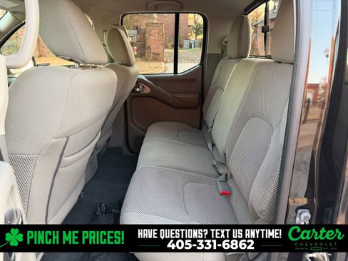 Used 2019 Nissan Frontier SV image 23