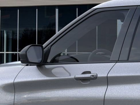 Used 2026 Ford Explorer Active w/ Active Comfort Package image 12