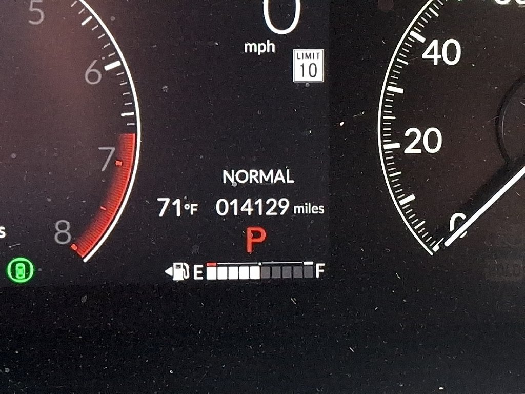 Used 2023 Honda HR-V LX image 22