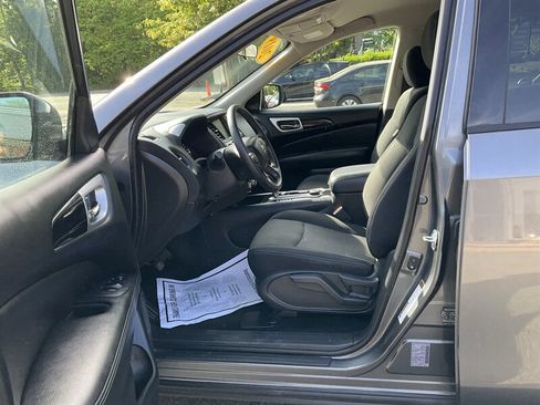 Used 2019 Nissan Pathfinder S AWD/4WD image 16