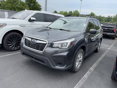 Used 2020 Subaru Forester w/ Alloy Wheel Package AWD/4WD image 12