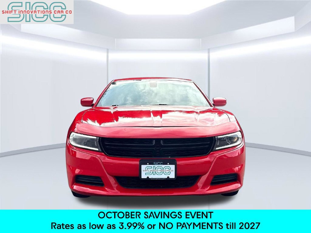 Used 2022 Dodge Charger SXT RWD image 2