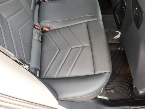 Used 2024 BMW i5 eDrive40i w/ M Sport Package image 59