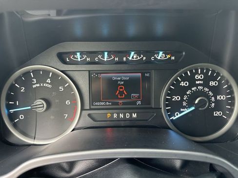 Used 2018 Ford F150 XLT w/ Equipment Group 302A Luxury image 12