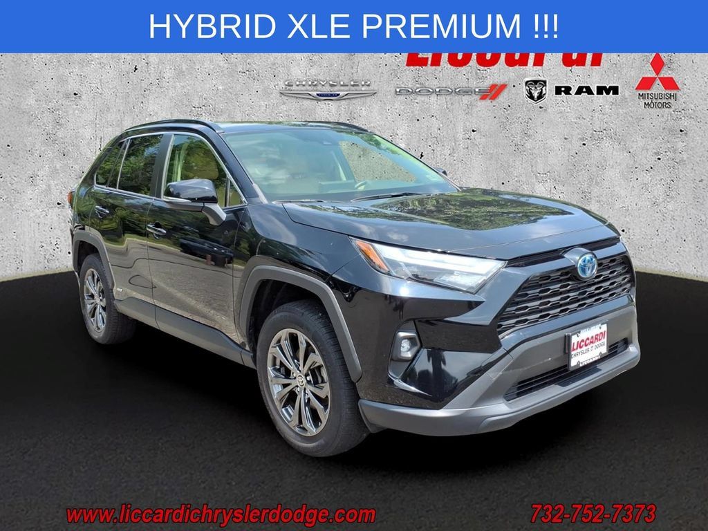 Used 2023 Toyota RAV4 XLE Premium AWD/4WD image 1