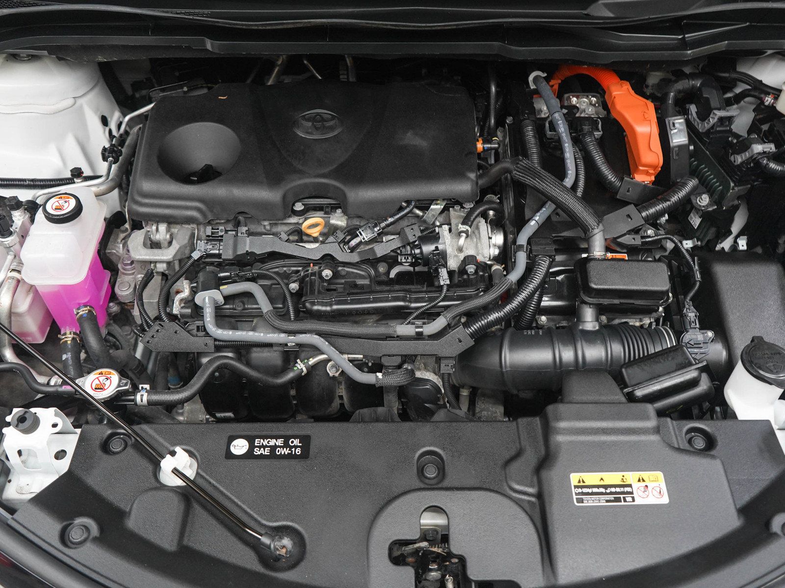 Used 2024 Toyota Sienna XSE AWD/4WD image 32