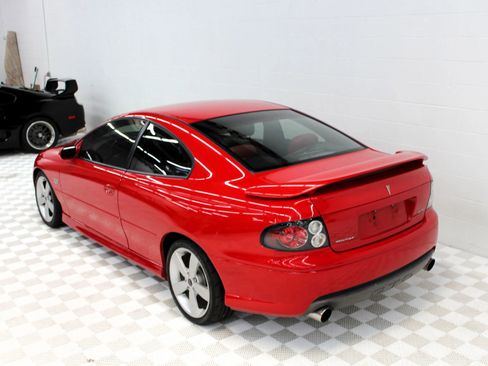 Used 2006 Pontiac GTO image 18