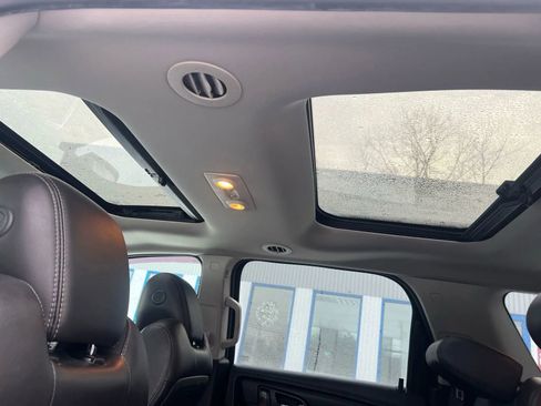 Used 2016 GMC Acadia SLT w/ Open Road Package image 11