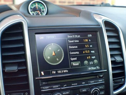 Used 2013 Porsche Cayenne LocalTrade/PremiumPkg/Heated&C image 26