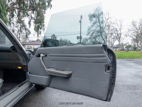 Used 1987 Mercedes-Benz 560 SL image 33