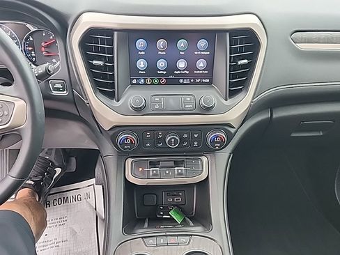 Certified 2023 GMC Acadia Denali w/ Black Diamond Edition AWD/4WD image 36