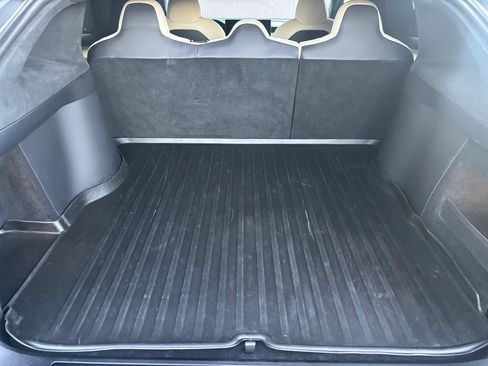 Used 2023 Tesla Model X AWD/4WD image 15