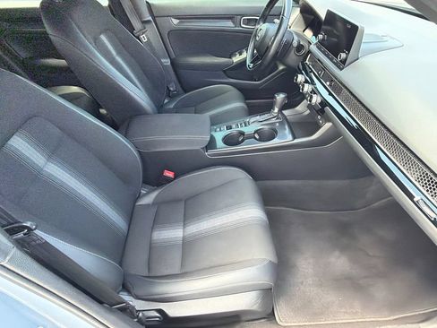 Used 2023 Honda Civic Sport image 13