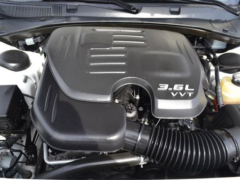 Used 2018 Dodge Charger GT image 50