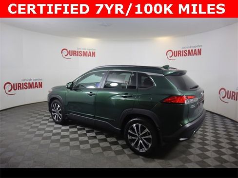 Used 2024 Toyota Corolla Cross XLE image 4