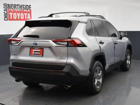 Used 2024 Toyota RAV4 XLE w/ Convenience Package AWD/4WD image 4