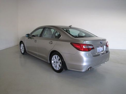 Used 2017 Subaru Legacy 2.5i Premium image 22