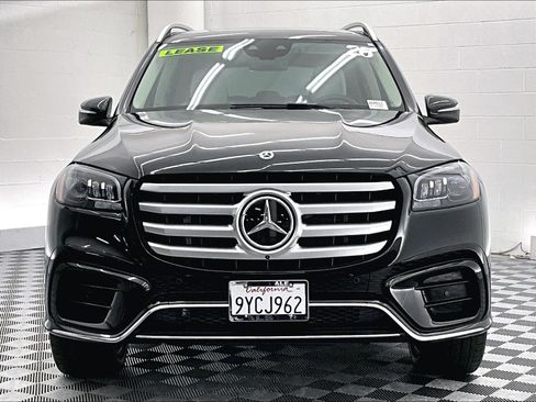 Used 2026 Mercedes-Benz GLS 450 4MATIC image 2